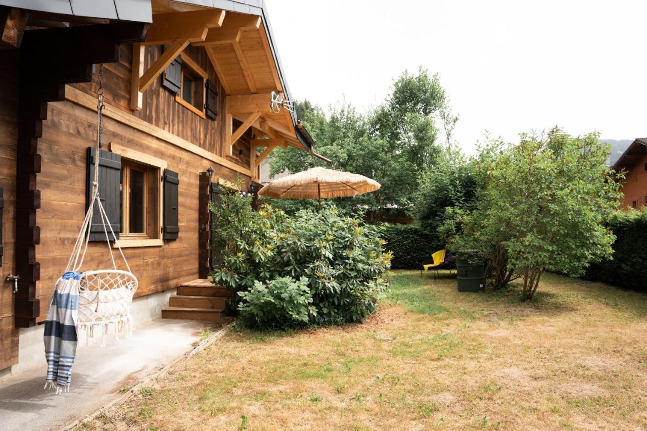 Le Petit Chalet De มงทริองด์ ภายนอก รูปภาพ