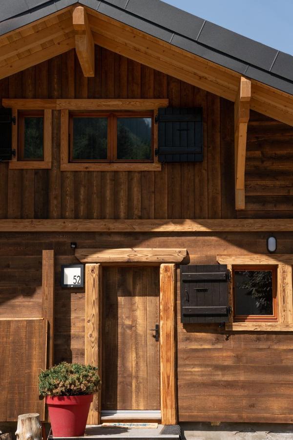 Le Petit Chalet De มงทริองด์ ภายนอก รูปภาพ